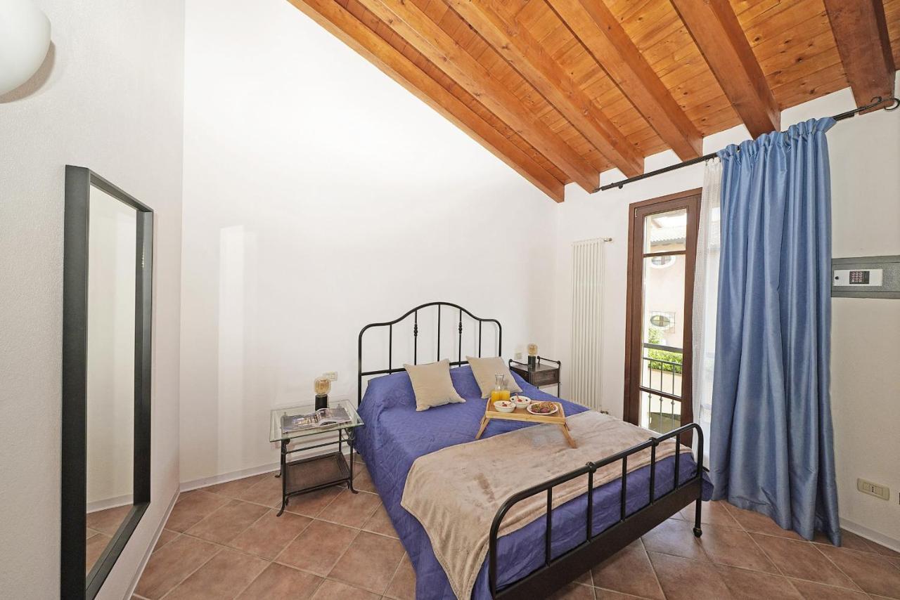 Appartement La Rocca 2-11 By Wonderful Italy à Manerba del Garda Extérieur photo